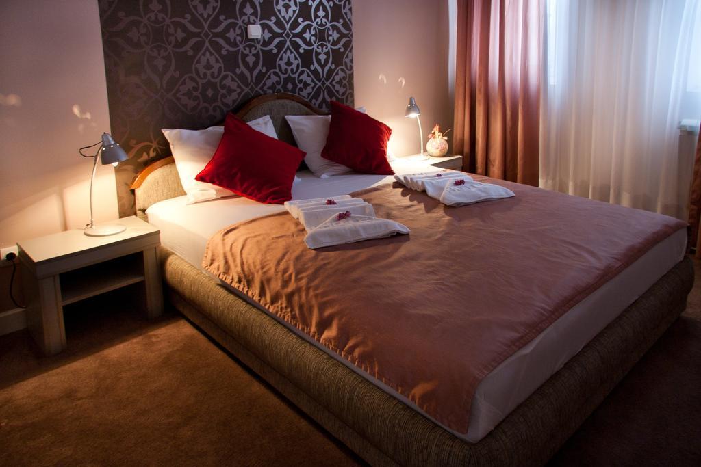 Hotel Kralj Vrnjacka Banja Phòng bức ảnh