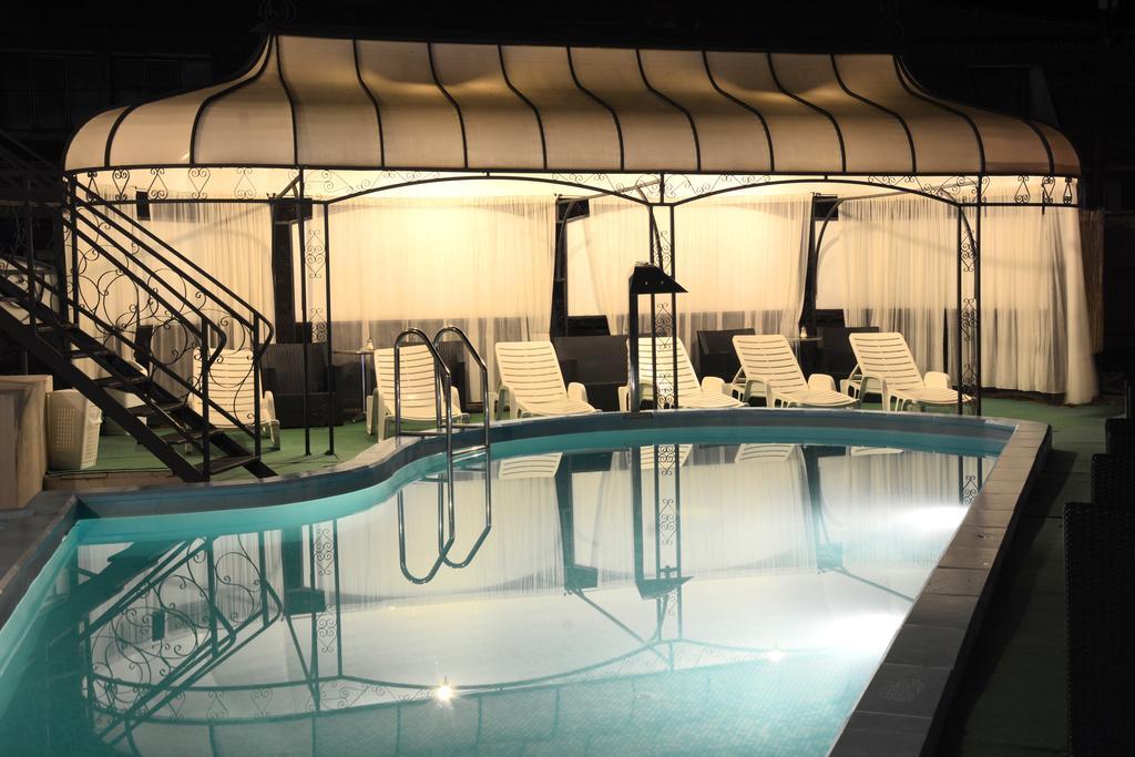 Hotel Kralj Vrnjacka Banja Ngoại thất bức ảnh